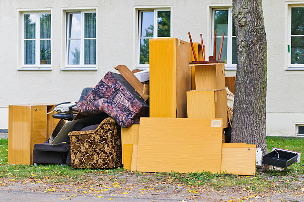 Best Mattress Removal Service  in Maple Park, IL